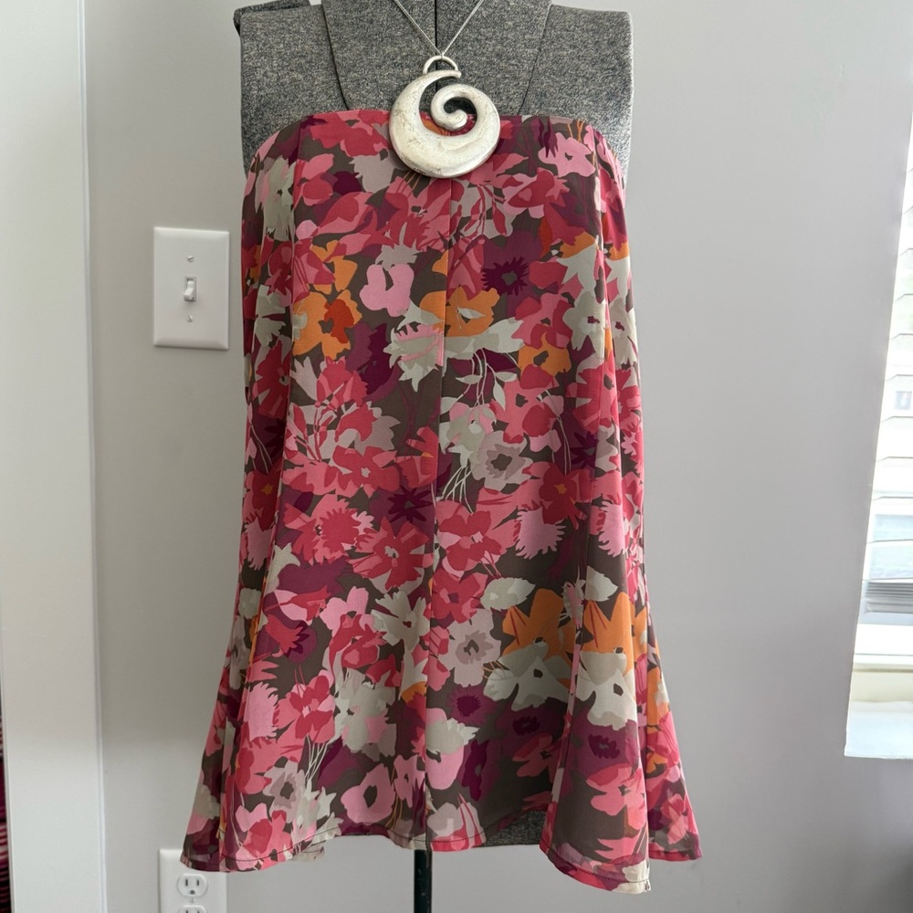 Old Navy Pink floral skirt